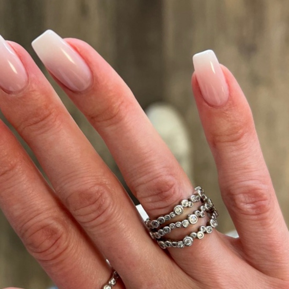 Melinda Maria Jewelry Margo Ring  Size 5 Silver